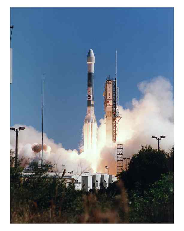 Delta 2 launch (Mars Global Surveyor)